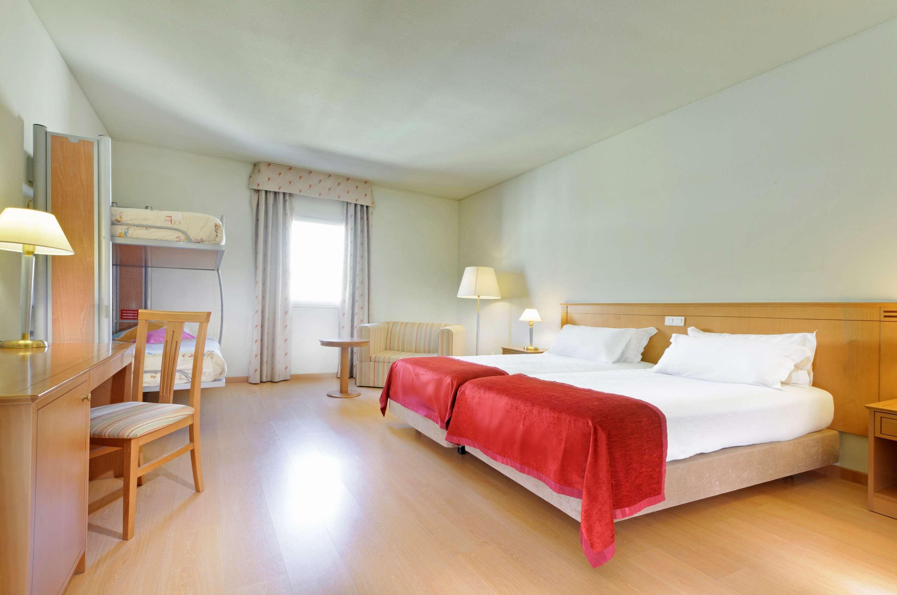 Tryp By Wyndham Porto Centro Hotel Szoba fotó